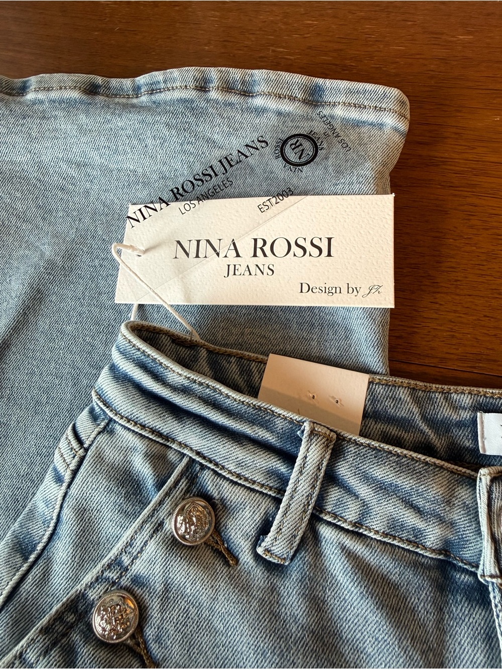 High-Rise Light Blue Wide-Leg Jeans with Side Button Detail - Picture 11 of 16